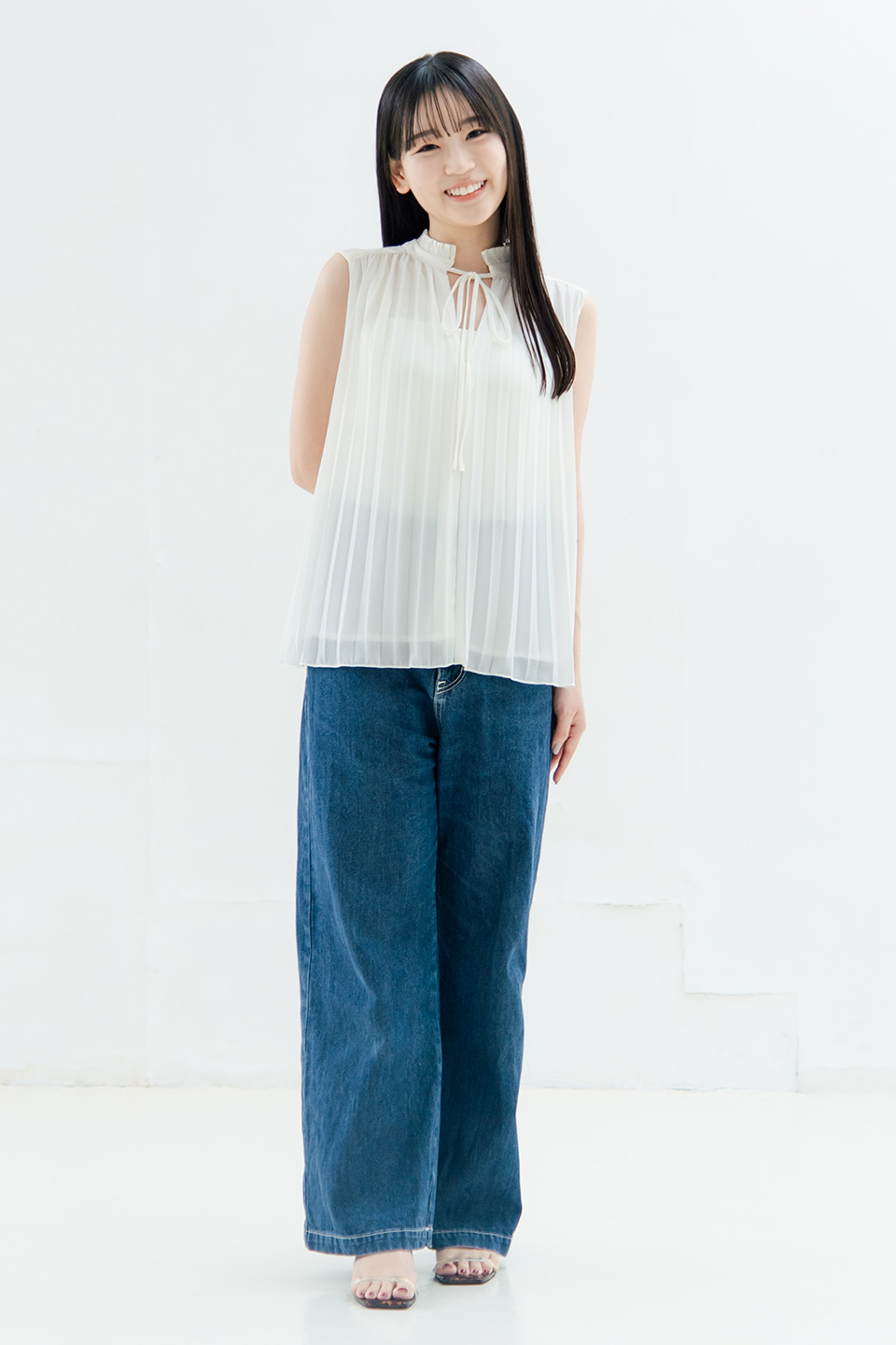 溝口 奈菜 | 株式会社アクロスエンタテインメン公式HP │ ACROSS