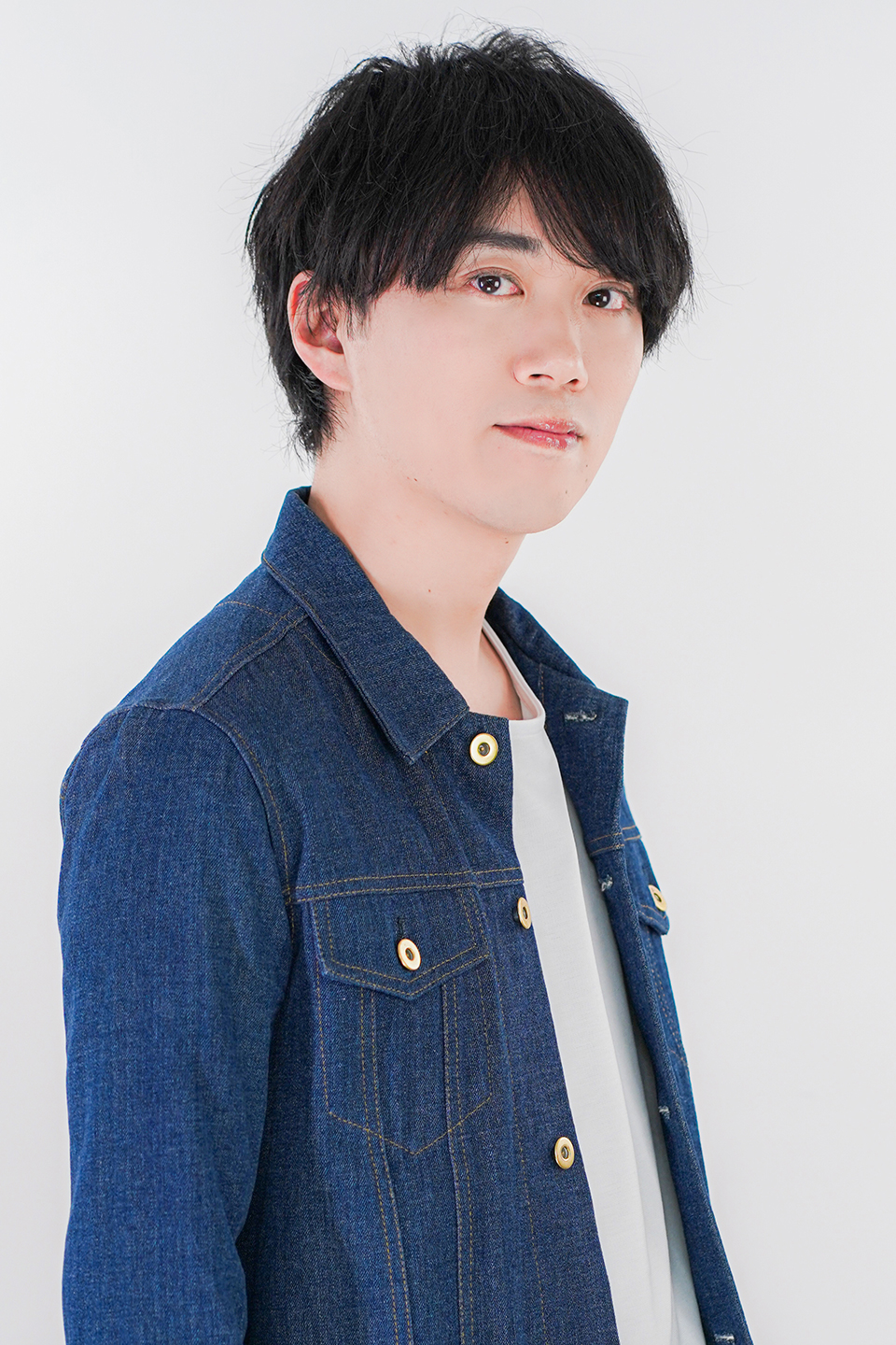 浦尾 岳大 | 株式会社アクロスエンタテインメン公式HP │ ACROSS